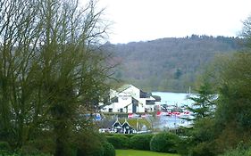 Bowness Bay Suites (Adults Only)